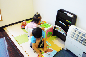 �ҍ����̃L�b�Y�X�y�[�X�B